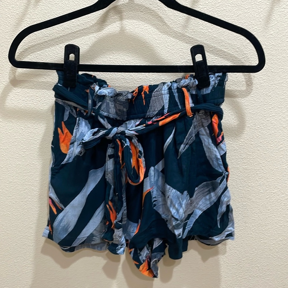 Patrons of Peace Tropical shorts
